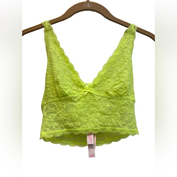 Victoria’s Secret NWT lime green lace razorback bralette with bow ✨ - Picture 2 of 8